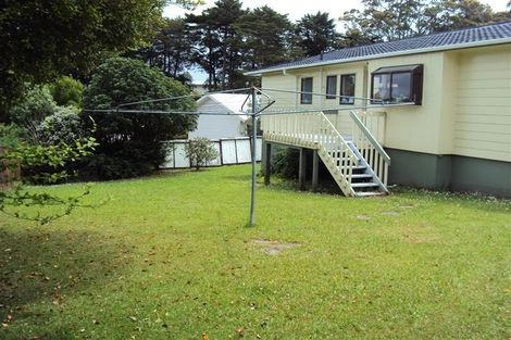 Photo of property in 20 Edgware Road, West Harbour, Auckland, 0618