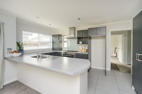 Photo of property in 28a South Street, West End, Palmerston North, 4410