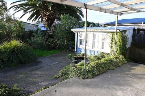 Photo of property in 5 Gladstone Street, Westport, 7825