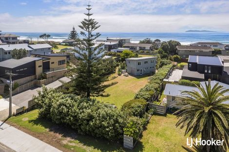 Photo of property in 39 Seaforth Road, Waihi Beach, 3611
