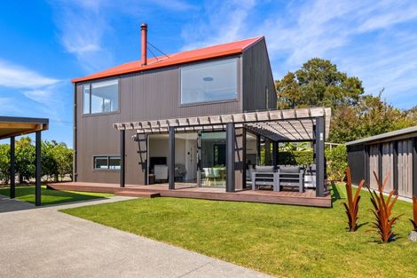 Photo of property in 5 Citrus Place, Mangawhai, 0505