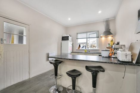 Photo of property in 42 Eton Street, Hampstead, Ashburton, 7700