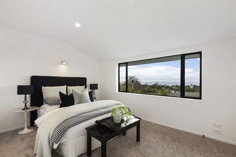 Photo of property in 95b Braemar Road, Castor Bay, Auckland, 0620