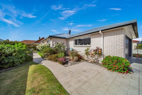 Photo of property in 26a Dixon Avenue, Hawera, 4610