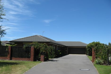 Photo of property in 5 Thoresby Mews Avonhead Christchurch City