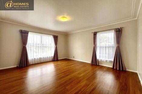 Photo of property in 19 Glenside Avenue, Pakuranga, Auckland, 2010