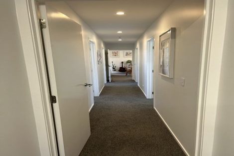 Photo of property in 177 Burdon Loop, Lake Hawea, 9382