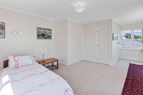 Photo of property in 17 Rata Street, Waikanae, 5036