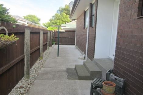 Photo of property in 10a Oakhurst Place, Russley, Christchurch, 8042