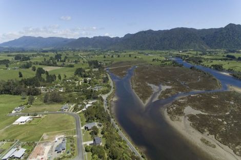 Photo of property in 44 Ruataniwha Drive, Collingwood, 7073