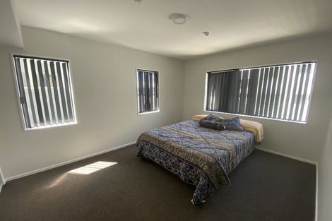 Photo of property in 1/232 Main Road, Tawa, Wellington, 5028