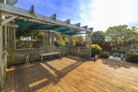 Photo of property in 17 Dellow Place, Spreydon, Christchurch, 8024