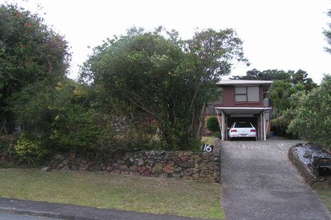 Photo of property in 16 Arrow Road, Forrest Hill, Auckland, 0620
