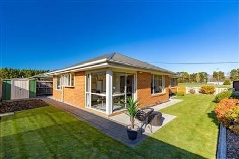 Photo of property in 2 Daniela Lane, Linwood, Christchurch, 8062