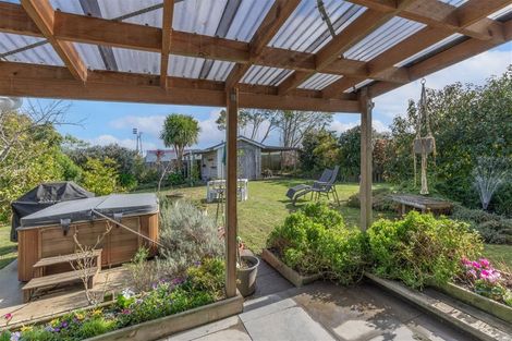 Photo of property in 17 Hakanoa Street, Huntly, 3700