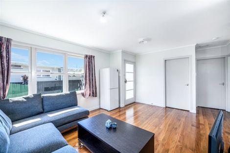 Photo of property in 1/95 Rathgar Road, Henderson, Auckland, 0610