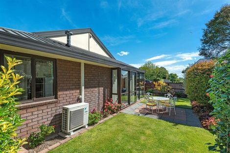 Photo of property in 1/734 Avonside Drive, Avonside, Christchurch, 8061