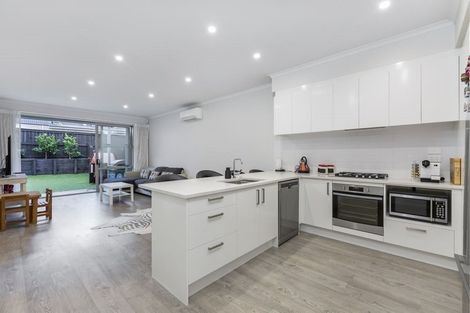 Photo of property in 4 Station Street, Hobsonville, Auckland, 0616