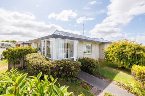 Photo of property in 121 Warwick Street, Feilding, 4702