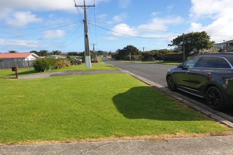 Photo of property in 4 Pacific Street, Waiuku, 2123