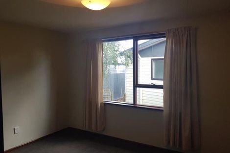 Photo of property in 21 Rosanna Place, Aranui, Christchurch, 8061