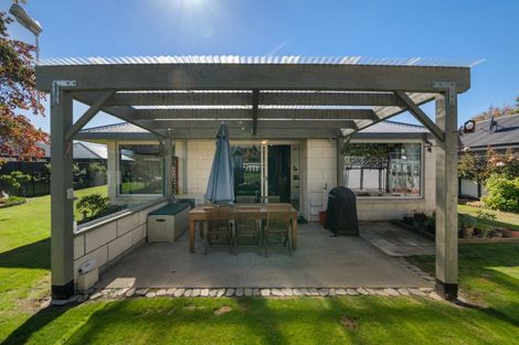 Photo of property in 16 Wilkin Road, Wanaka, 9305
