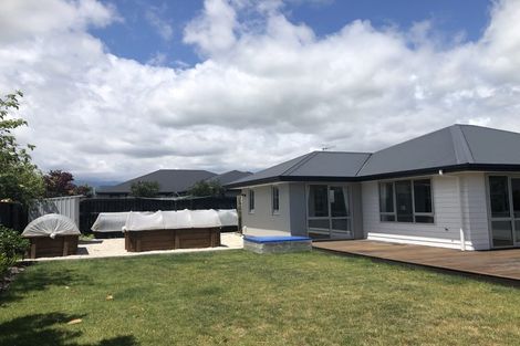 Photo of property in 13 Mary Newton Place, Brightwater, 7022