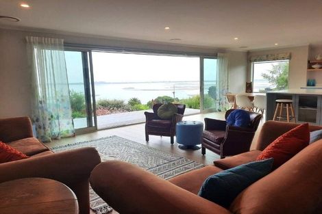 Photo of property in 59 Saint Andrews Hill Road, Mount Pleasant, Christchurch, 8081