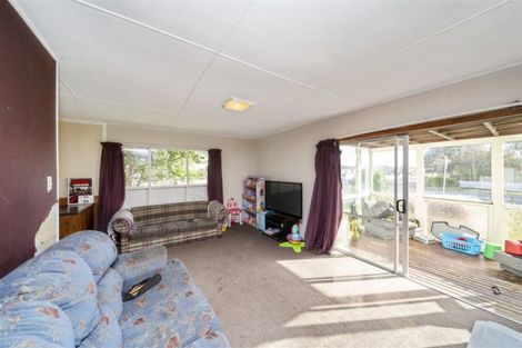Photo of property in 2 Bone Crescent, Hawera, 4610