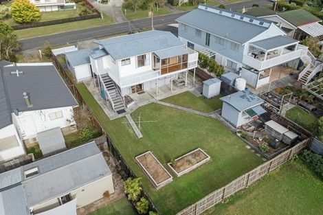 Photo of property in 4 Kawau View Road, Snells Beach, 0920