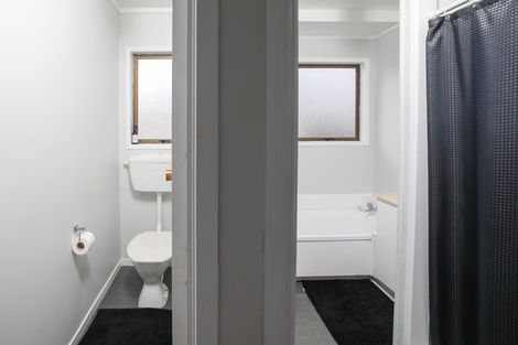 Photo of property in 24 Jasmine Avenue, Dinsdale, Hamilton, 3204