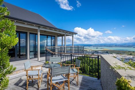 Photo of property in 9 Commodore Place, Britannia Heights, Nelson, 7010