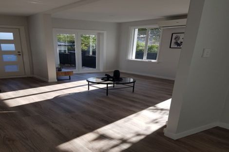 Photo of property in 198 Pacific Road, North New Brighton, Christchurch, 8083