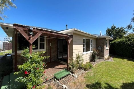 Photo of property in 19 Scott Street, Tuatapere, 9620