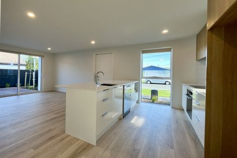 Photo of property in 8/9 Gresford Street, Edgeware, Christchurch, 8013