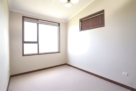 Photo of property in 1 Warwick Street, Balaclava, Dunedin, 9011