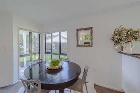 Photo of property in 101a Main Road, Clive, 4102