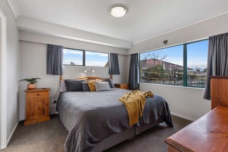 Photo of property in 9 Brookesmith Drive, Waiuku, 2123