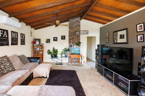 Photo of property in 115 Union Street, Foxton, 4814