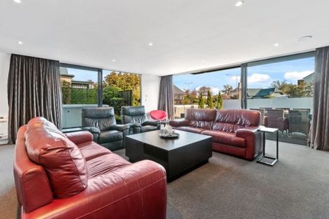 Photo of property in 8 Holmwood Road, Merivale, Christchurch, 8014