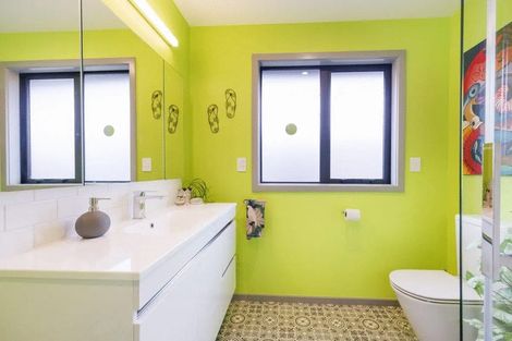 Photo of property in 5a Phillip Street, Terrace End, Palmerston North, 4410