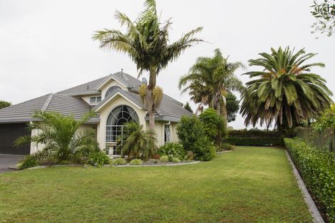 Photo of property in 21 Chippewa Place, Conifer Grove, Takanini, 2112