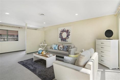 Photo of property in 39a Titirangi Road, New Lynn, Auckland, 0600