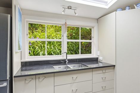 Photo of property in 5a Paneta Street, Paekakariki, 5034