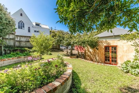 Photo of property in 42 Church Street, Devonport, Auckland, 0624