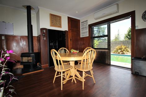 Photo of property in 182 Tarbert Street, Alexandra, 9320