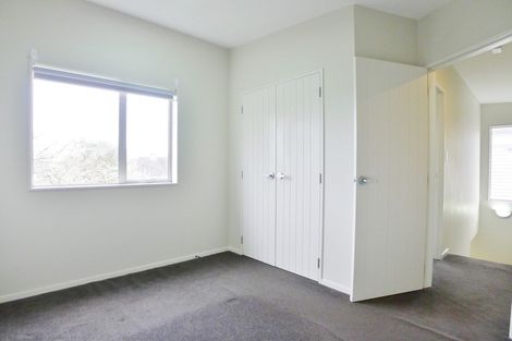 Photo of property in 9/45a Swanson Road, Henderson, Auckland, 0610