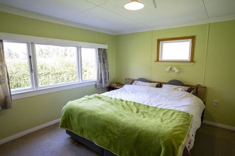 Photo of property in 42 Falcon Street, Palmerston, 9430