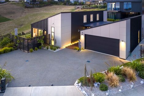 Photo of property in 10 Fairburn Place, Kaiteriteri, Motueka, 7197