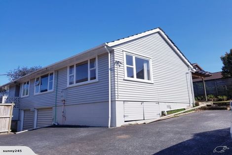 Photo of property in 21 Richards Avenue, Forrest Hill, Auckland, 0620